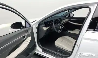 Hyundai Sonata 2024 1.6 Автомат в Москве № 457686, миниатюра 11
