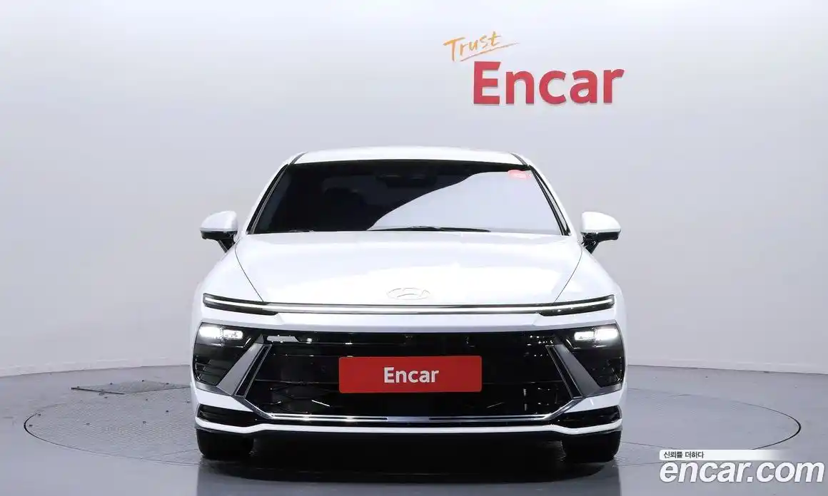 Hyundai Sonata 2024 1.6 Автомат в Москве № 457686, фото 3