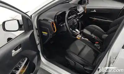 Kia Morning 2022 1.0 Автомат в Москве № 460244, миниатюра 11