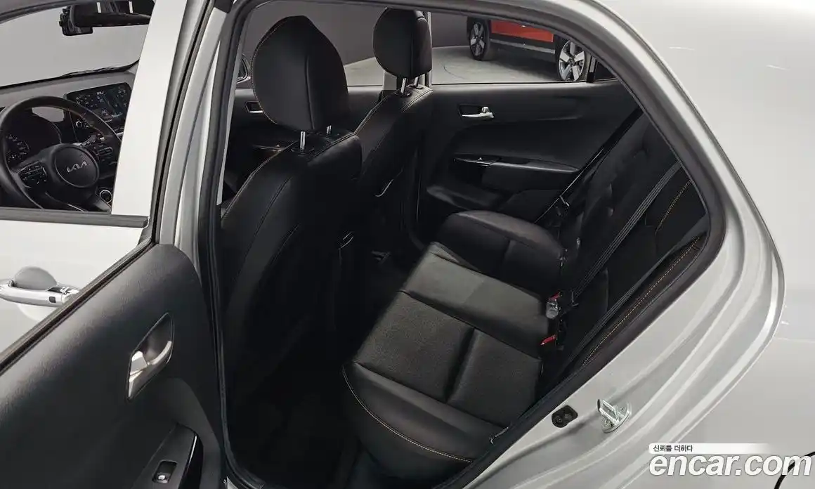 Kia Morning 2022 1.0 Автомат в Москве № 460244, фото 12