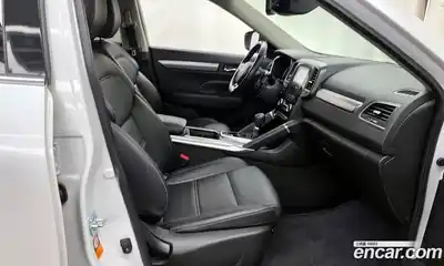 Renault QM6 2023 2.0 Автомат в Москве № 462980, миниатюра 11