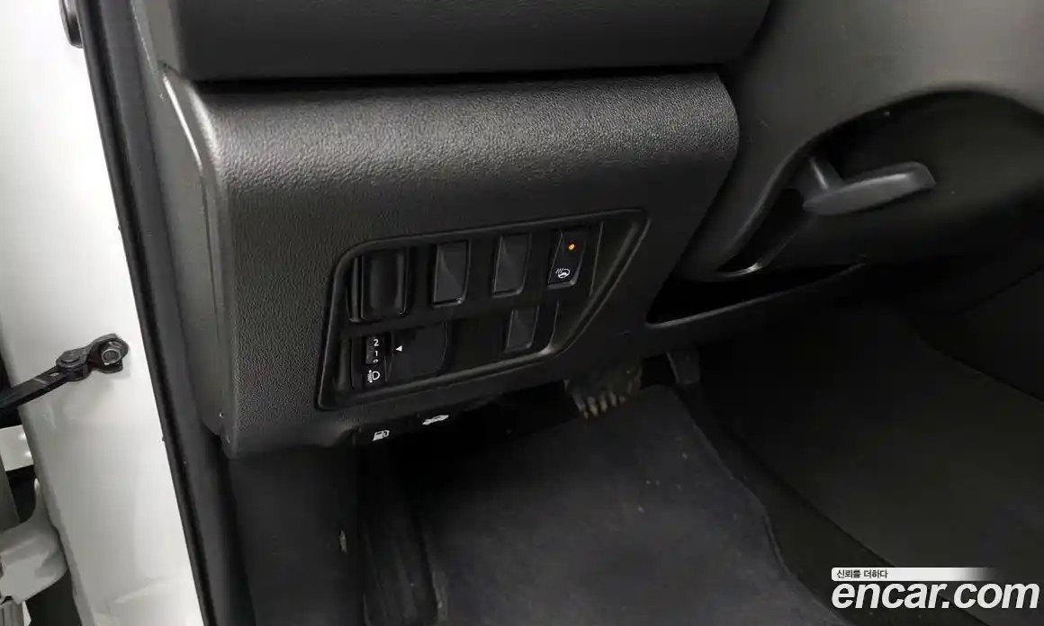 Renault QM6 2023 2.0 Автомат в Москве № 462980, фото 18