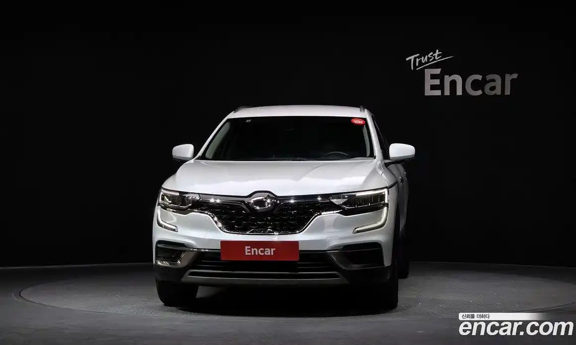 Renault QM6 2023 2.0 Автомат в Москве № 462980, фото 3