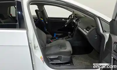 Volkswagen Golf 2016 2.0 Автомат в Москве № 465389, миниатюра 11