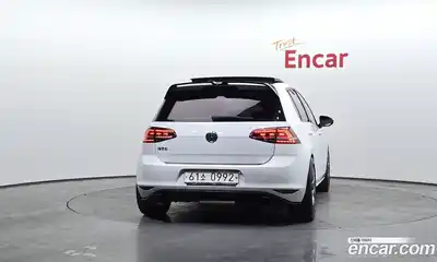 Volkswagen Golf 2016 2.0 Автомат в Москве № 465389, миниатюра 4