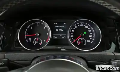 Volkswagen Golf 2016 2.0 Автомат в Москве № 465389, миниатюра 8