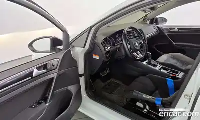 Volkswagen Golf 2016 2.0 Автомат в Москве № 465389, миниатюра 10