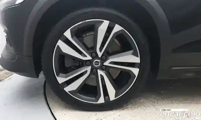 Volvo V60 2020 2.0 Автомат в Москве № 470144, миниатюра 5