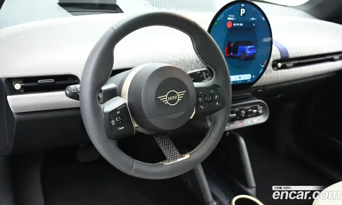 Mini Cooper 2024 0.1 в Москве № 491250, фото 13