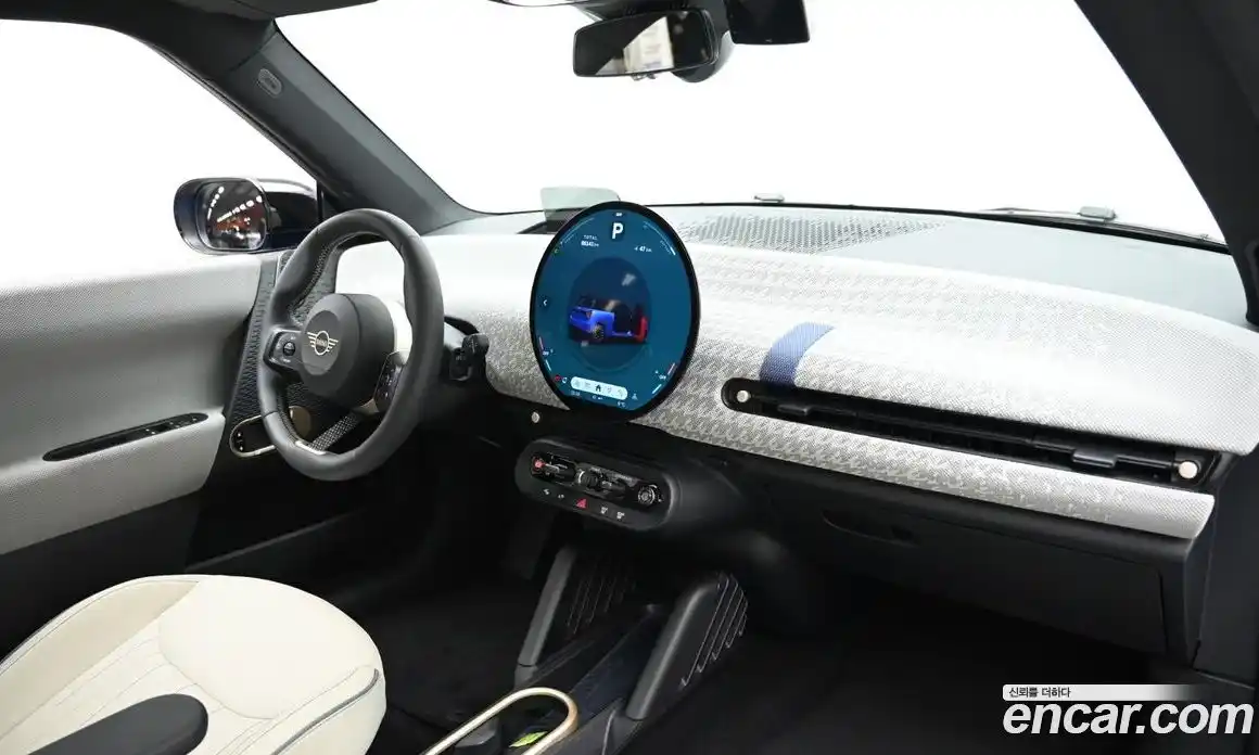 Mini Cooper 2024 0.1 в Москве № 491250, фото 7