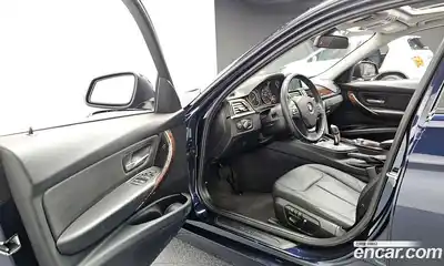 BMW 3-Series 2013 2.0 Автомат в Москве № 491807, миниатюра 11