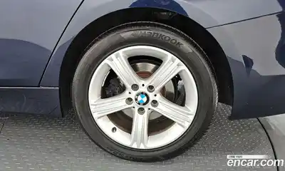 BMW 3-Series 2013 2.0 Автомат в Москве № 491807, миниатюра 5