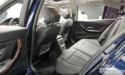 BMW 3-Series 2013 2.0 Автомат в Москве № 491807, миниатюра 10