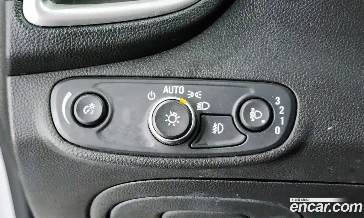 Chevrolet Trax 2020 1.4 Автомат в Москве № 492330, фото 18