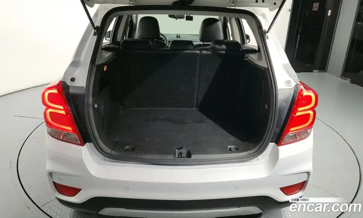 Chevrolet Trax 2020 1.4 Автомат в Москве № 492330, фото 20