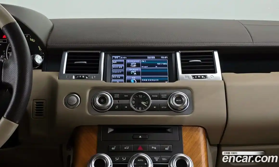 Land Rover Range-Rover Sport 2013 3.0 Автомат в Москве № 492469, фото 14