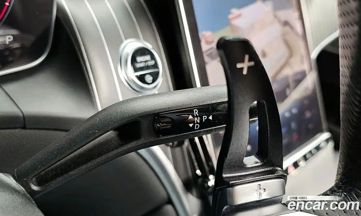 Mercedes-Benz GLC-Class 2024 2.0 Автомат в Москве № 494293, фото 9