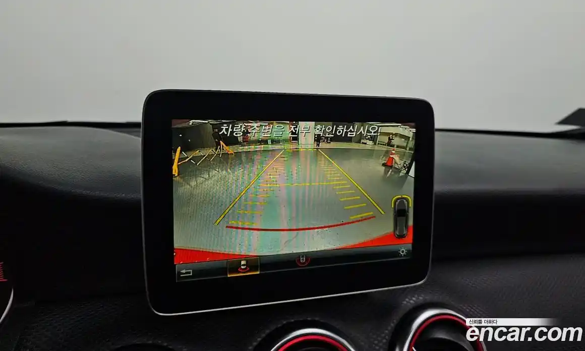 Mercedes-Benz A-Class 2017 1.6 Автомат в Москве № 495427, фото 16