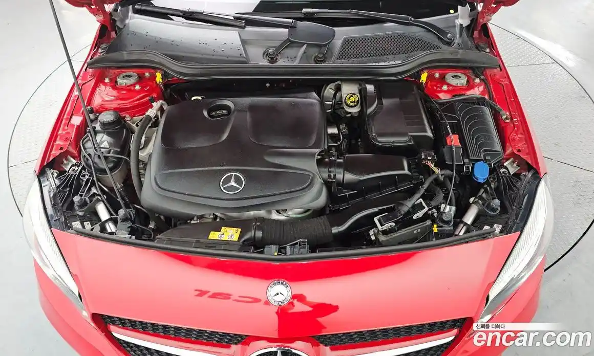 Mercedes-Benz A-Class 2017 1.6 Автомат в Москве № 495427, фото 6