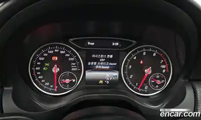 Mercedes-Benz A-Class 2017 1.6 Автомат в Москве № 495427, миниатюра 8