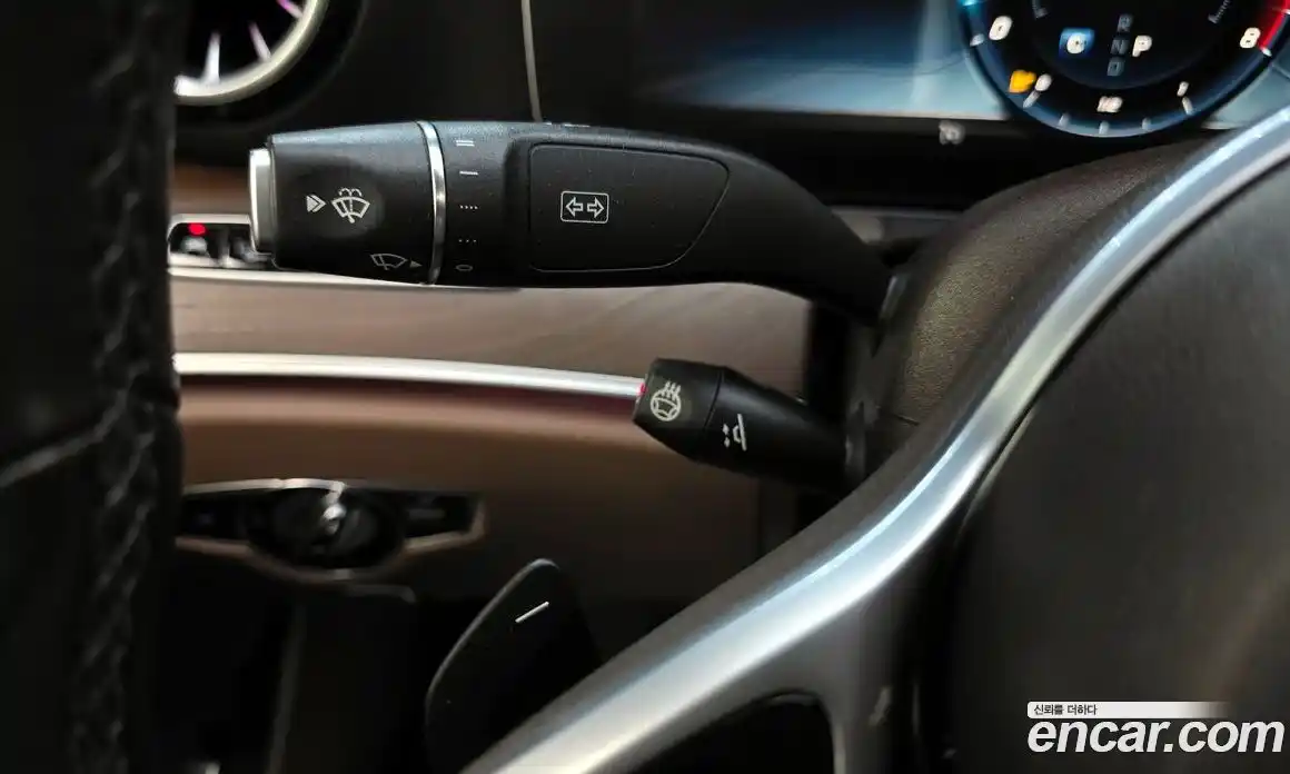 Mercedes-Benz E-Class 2019 2.0 Автомат в Москве № 495509, фото 18