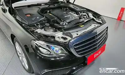 Mercedes-Benz E-Class 2019 2.0 Автомат в Москве № 495509, миниатюра 6