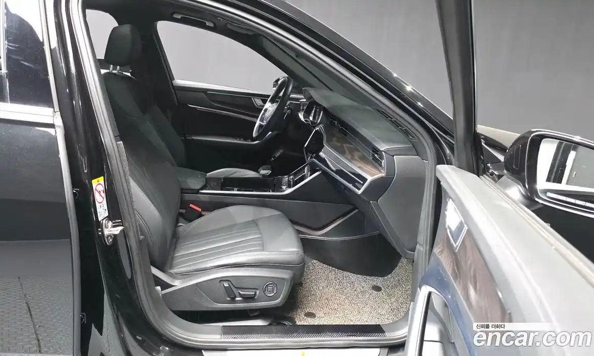 Audi A6 2023 2.0 Автомат в Москве № 496222, фото 11