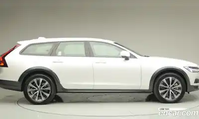 Volvo V90 2025 2.0 Автомат в Москве № 497848, миниатюра 2