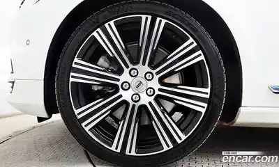 Volvo S90 2023 2.0 Автомат в Москве № 497936, миниатюра 6