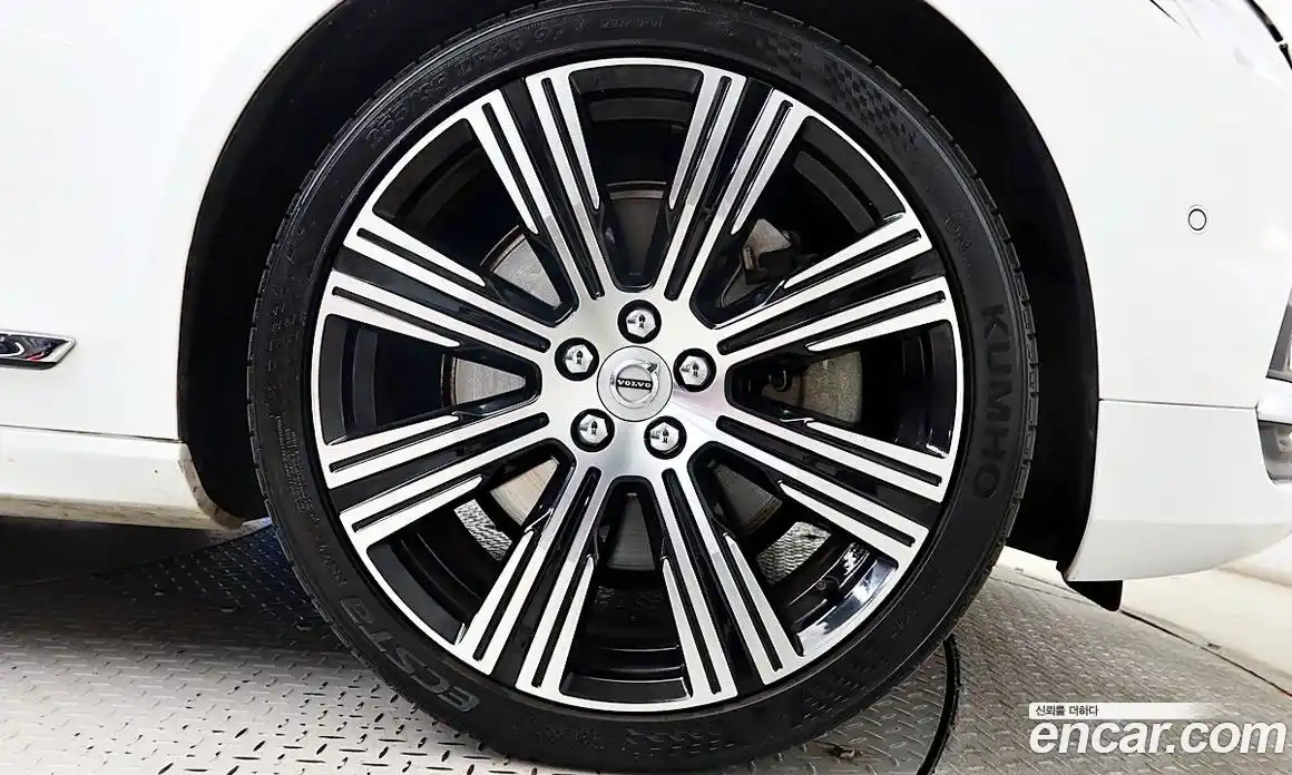 Volvo S90 2023 2.0 Автомат в Москве № 497936, фото 7