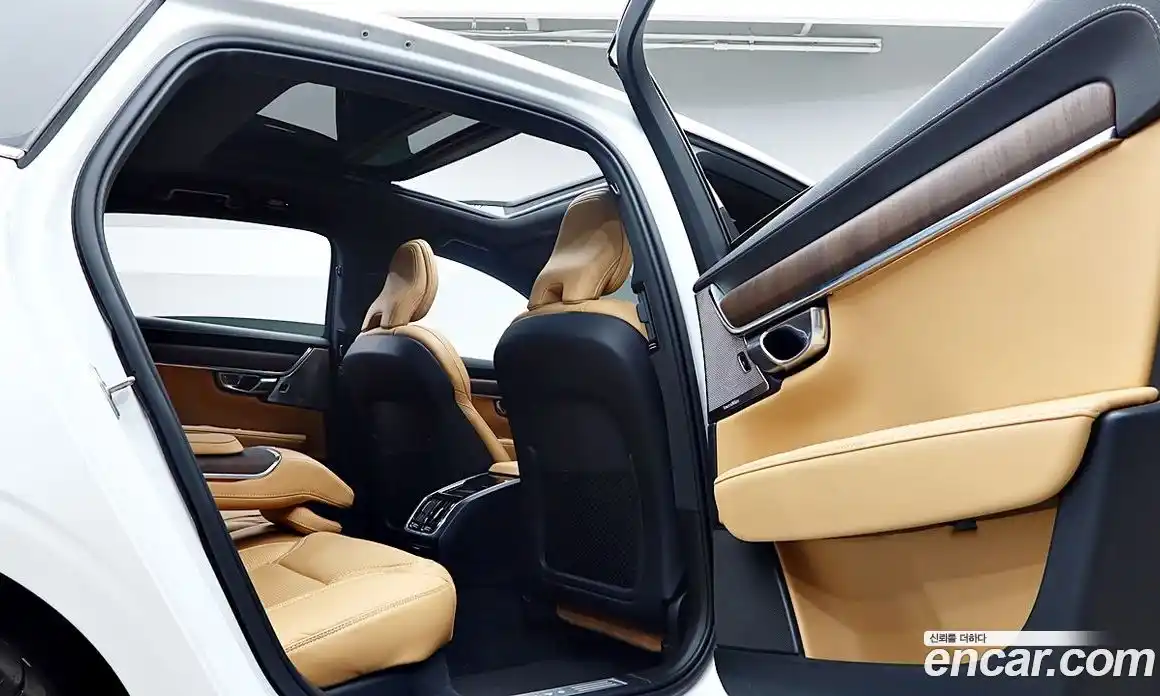 Volvo S90 2023 2.0 Автомат в Москве № 497936, фото 10