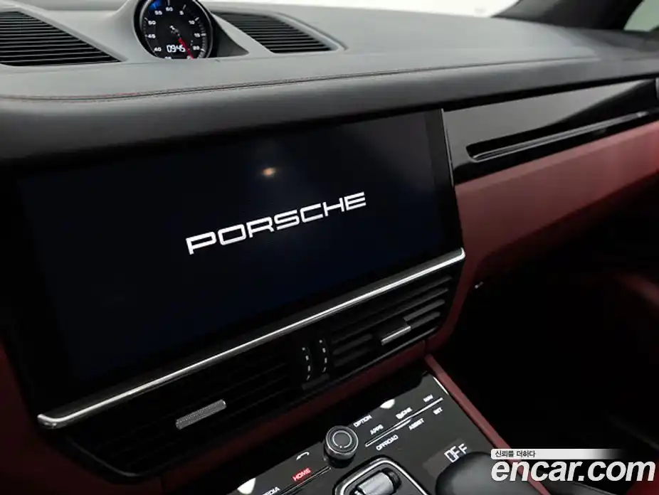 Porsche Cayenne 2023 3.0 Автомат в Москве № 498136, фото 15