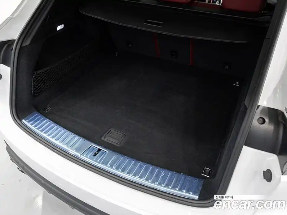 Porsche Cayenne 2023 3.0 Автомат в Москве № 498136, фото 17