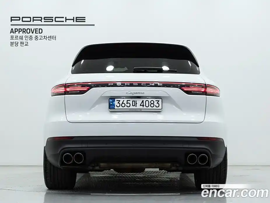 Porsche Cayenne 2023 3.0 Автомат в Москве № 498136, фото 4