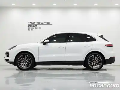 Porsche Cayenne 2023 3.0 Автомат в Москве № 498136, миниатюра 6