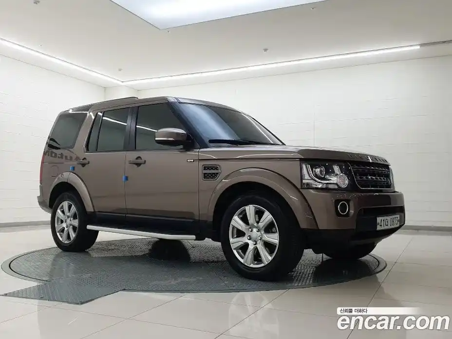 Land Rover Discovery 2016 3.0 Автомат в Москве № 498526, фото 3