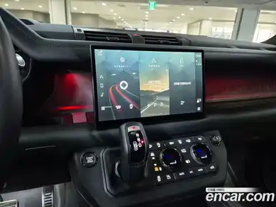 Land Rover Defender 2025 4.4 Автомат в Москве № 498584, миниатюра 12