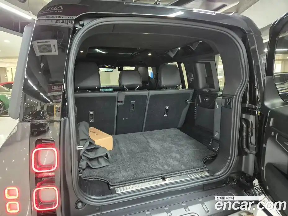Land Rover Defender 2025 4.4 Автомат в Москве № 498584, фото 7