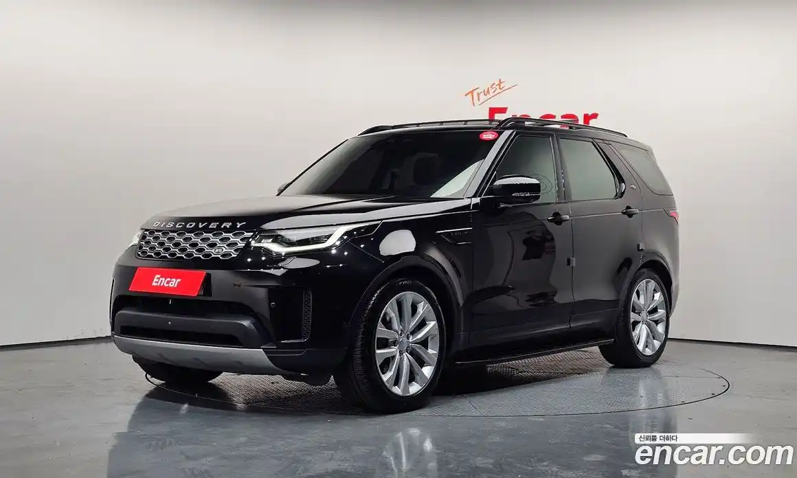 Land Rover Discovery 2023 3.0 Автомат в Москве № 498726, фото 1