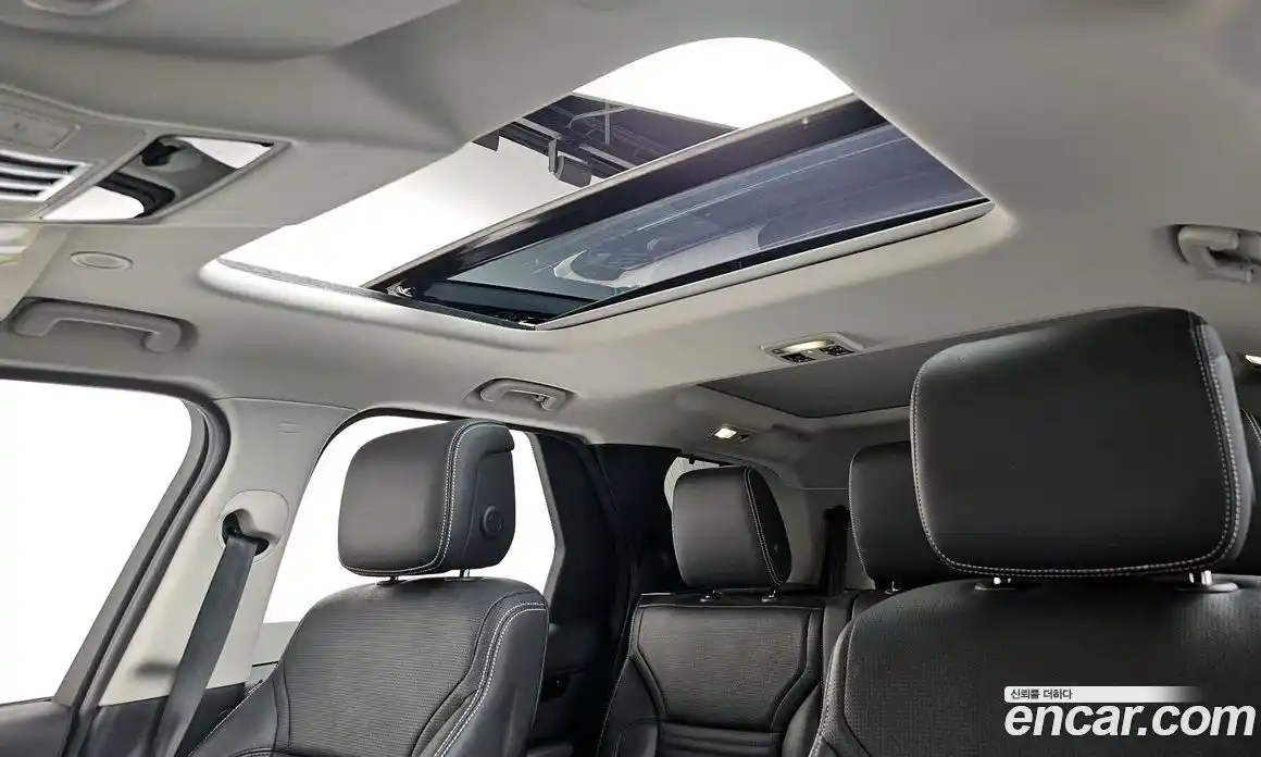 Land Rover Discovery 2023 3.0 Автомат в Москве № 498726, фото 19