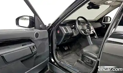 Land Rover Discovery 2023 3.0 Автомат в Москве № 498726, миниатюра 10