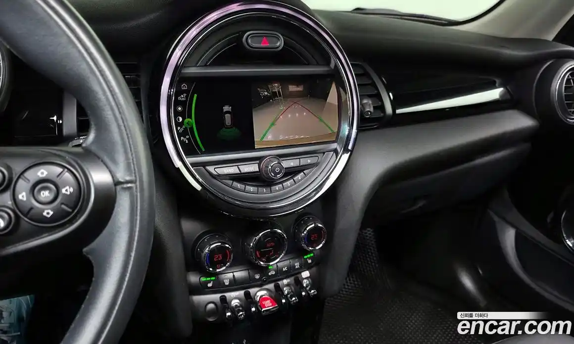 Mini Cooper 2020 1.5 Автомат в Москве № 499150, фото 15