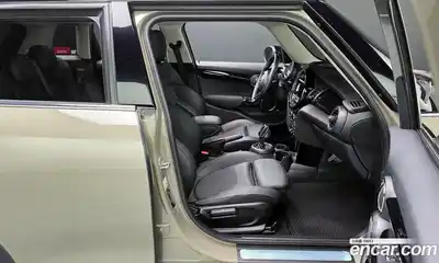 Mini Cooper 2020 1.5 Автомат в Москве № 499150, миниатюра 10