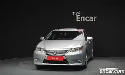 Lexus ES 2015 2.5 Автомат в Москве № 499659, миниатюра 3