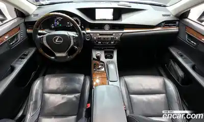 Lexus ES 2015 2.5 Автомат в Москве № 499659, миниатюра 7