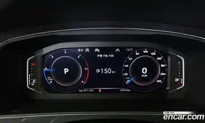 Volkswagen Tiguan 2020 2.0 Автомат в Москве № 499841, миниатюра 7