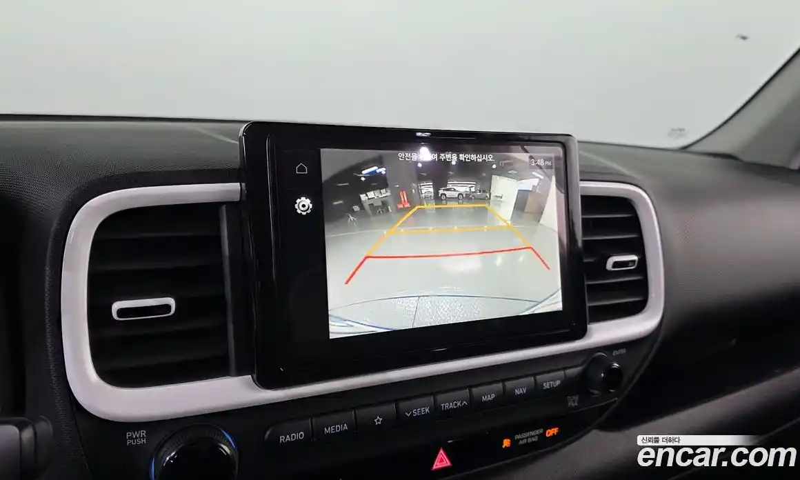 Hyundai Venue 2022 1.6 Автомат в Москве № 518189, фото 19