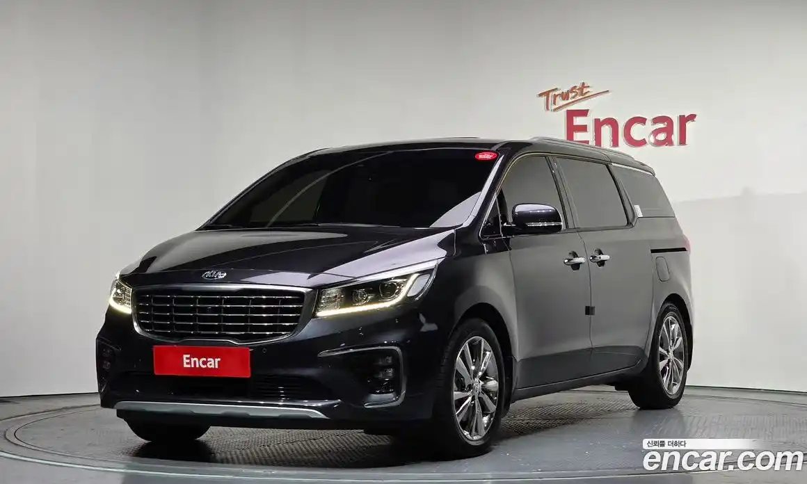 Kia Canival 2019 3.3 Автомат в Москве № 519528, фото 1