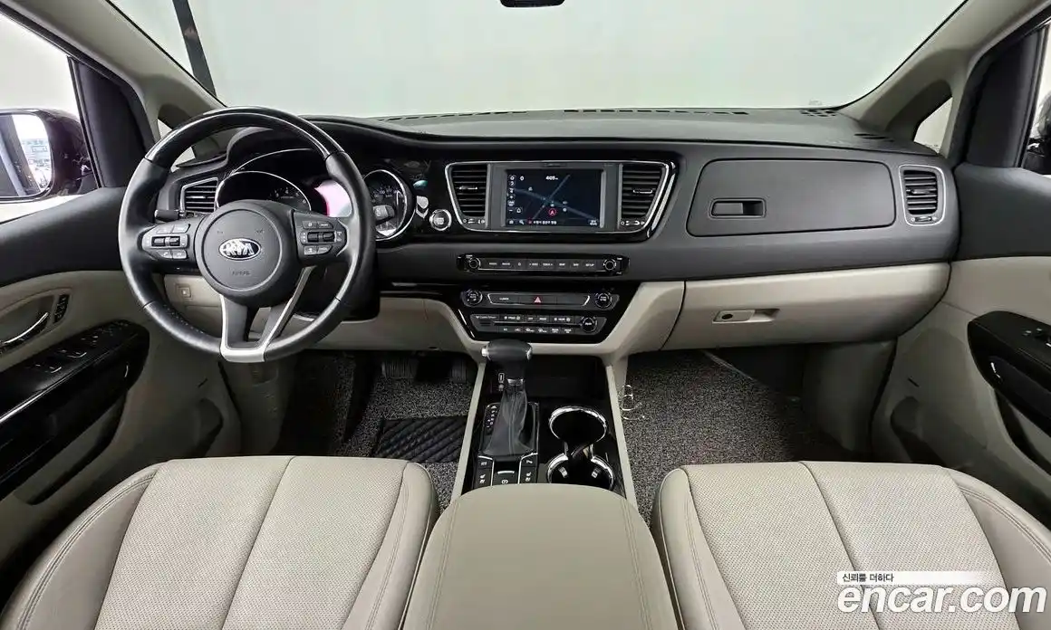 Kia Canival 2019 3.3 Автомат в Москве № 519528, фото 7