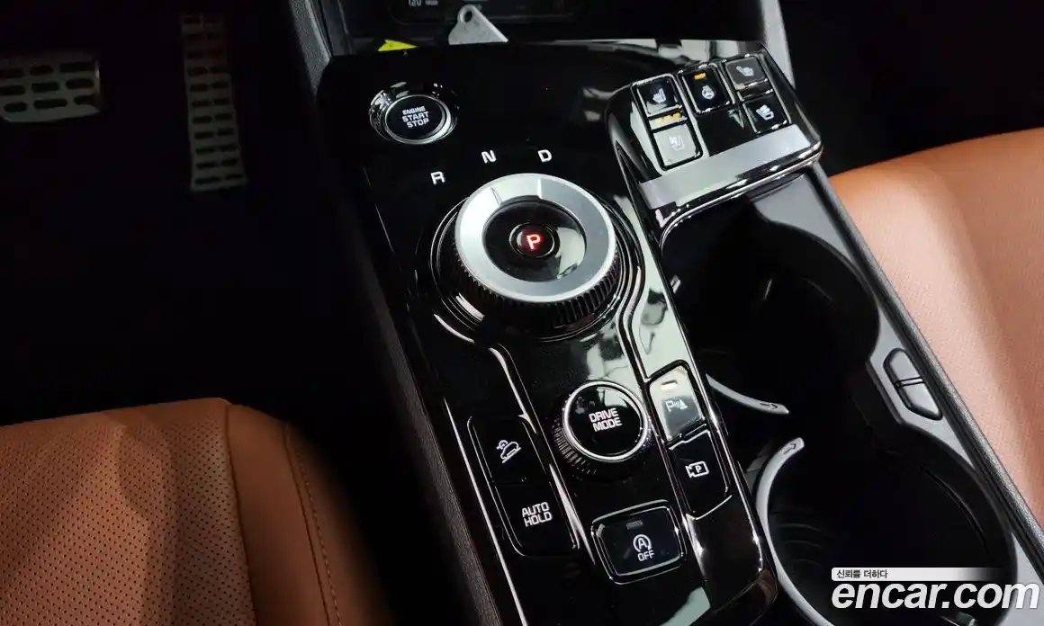 Kia Sportage 2023 1.6 Автомат в Москве № 519841, фото 9